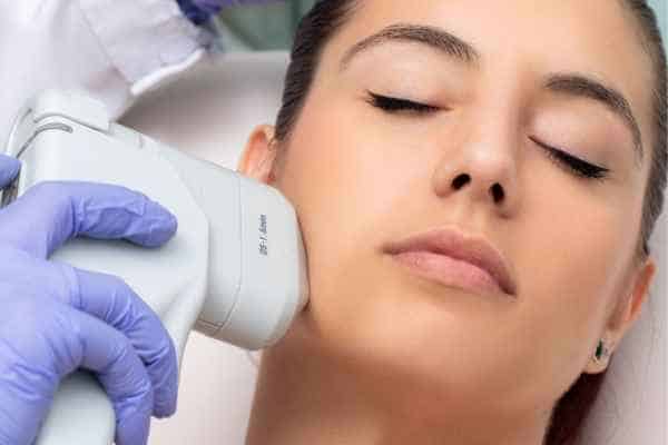 Why Do People Choose HIFU for a Non-Surgical Facelift? 1 Why do people consider HIFU Barry?
